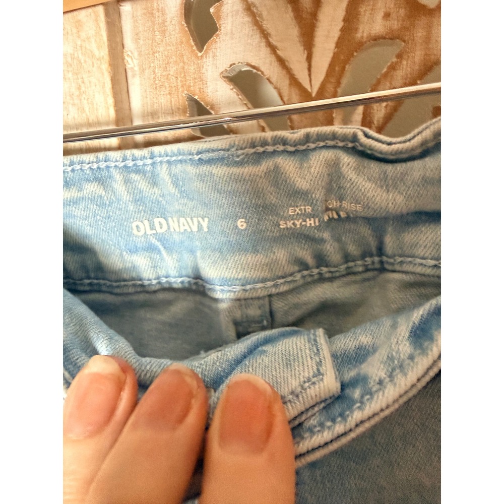 Old Navy Extra Sky-Hi Wide Leg Jeans Light Wash Patch Pocket Size 6 - Picture 7 of 9
